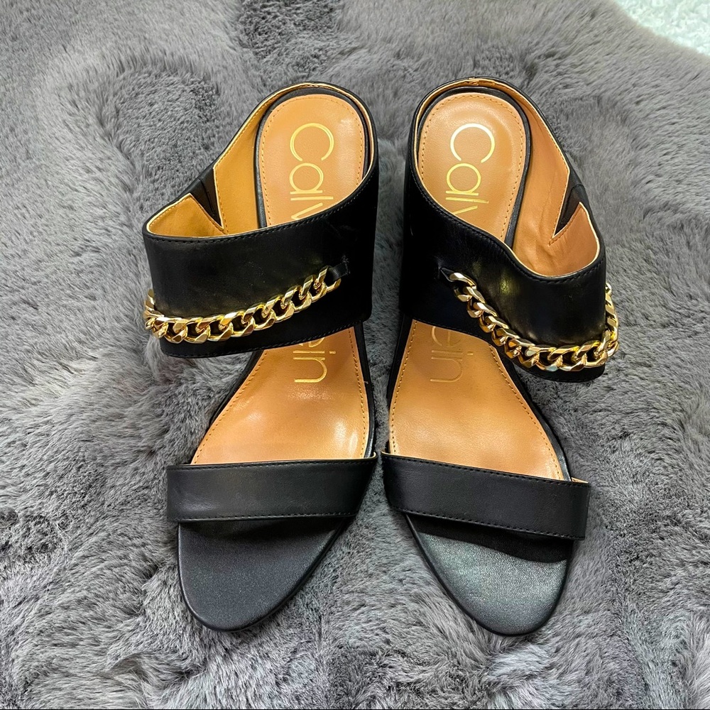 Calvin Klein open toe healed sandal